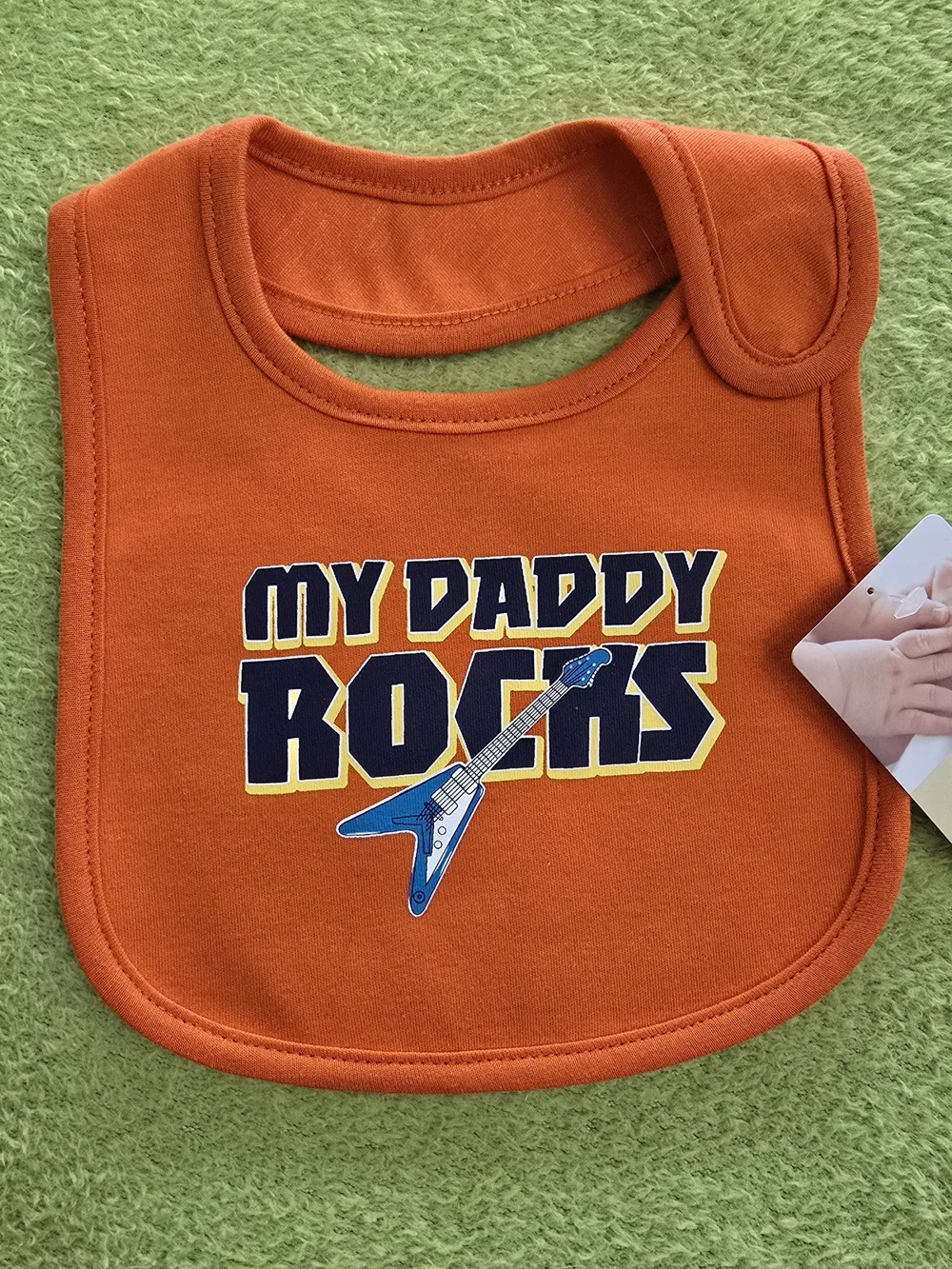 NWT ‐ Baby BOYS - Carter's BIB - My Daddy Rocks - Orange & Blue + GUITAR (Q4)